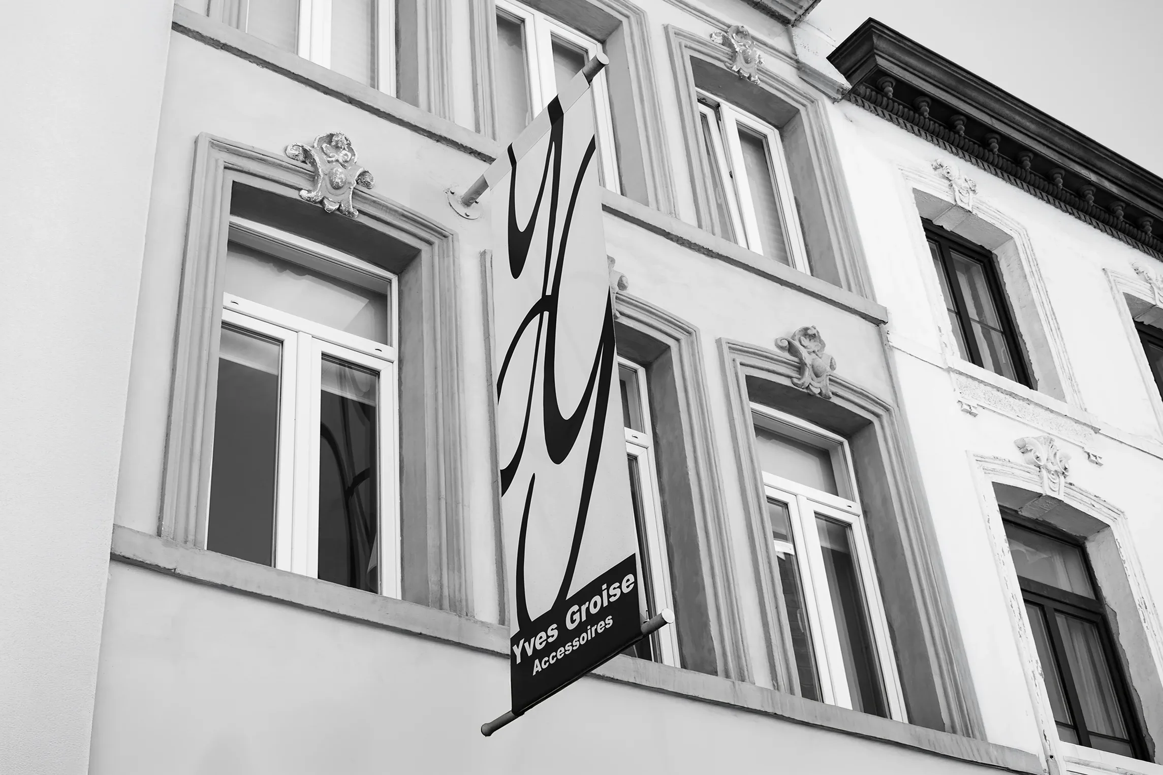 Façade Yves Groise Accessoires Binche