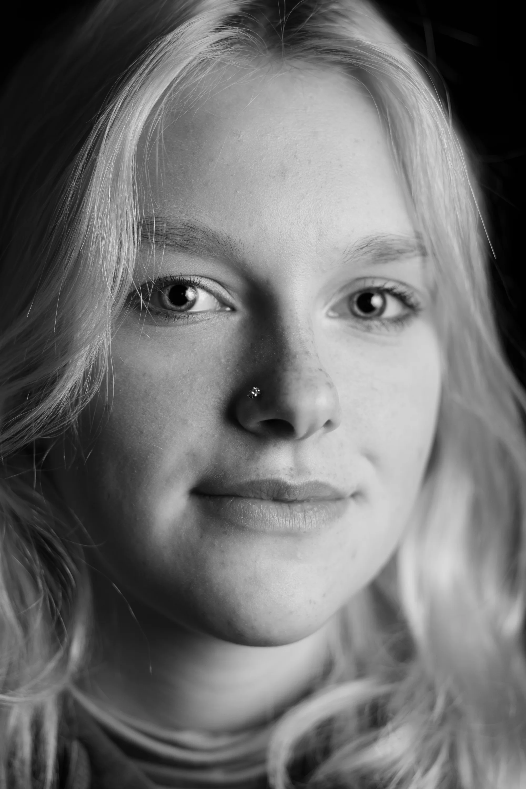 Portrait studio noir et blanc - Iseox Studio