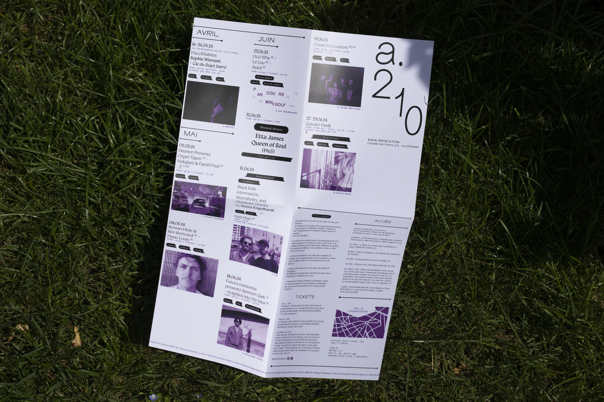 a.210 entier dépliant affiche poster communication événementielle